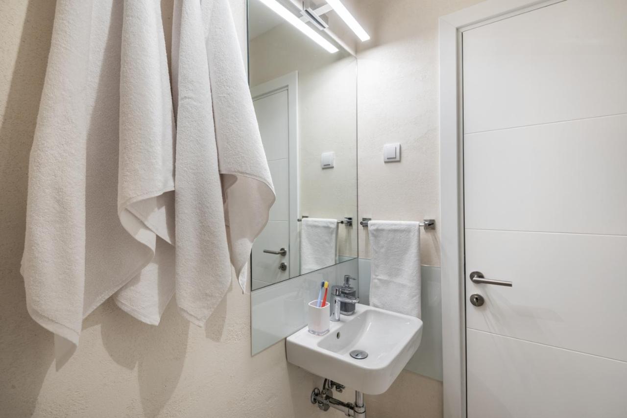 Apartment Vracar Belgrade, St Sava Church Park エクステリア 写真